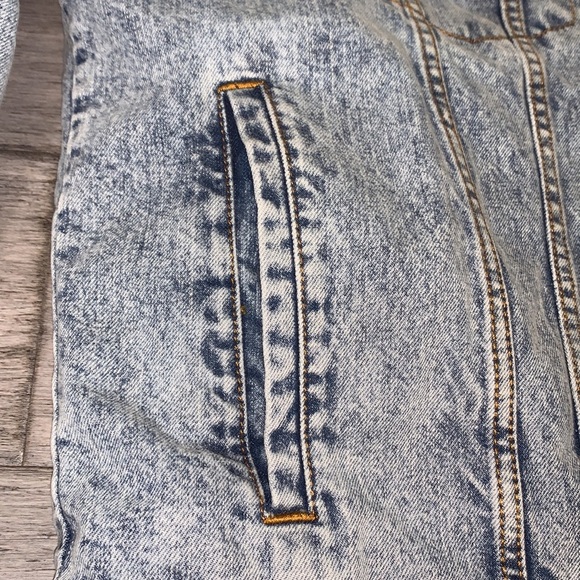 Urban Outfitters BDG Sherpa Denim Jacket Sz Medium - Picture 13 of 16